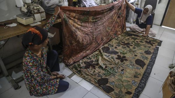 Keren! Kain Ecoprint Ini Hasil Karya Penyandang Disabilitas di Ternate