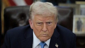 Trump Ancam 'Ledakan' Jika Panama Menolak Serah Terima Terusan