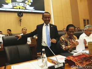 Bahlil Geram WNA China Maling Emas 774 Kg Divonis Bebas, Janji Kasasi Bahlil Geram WNA China Maling Emas 774 Kg Divonis Bebas, Janji Kasasi