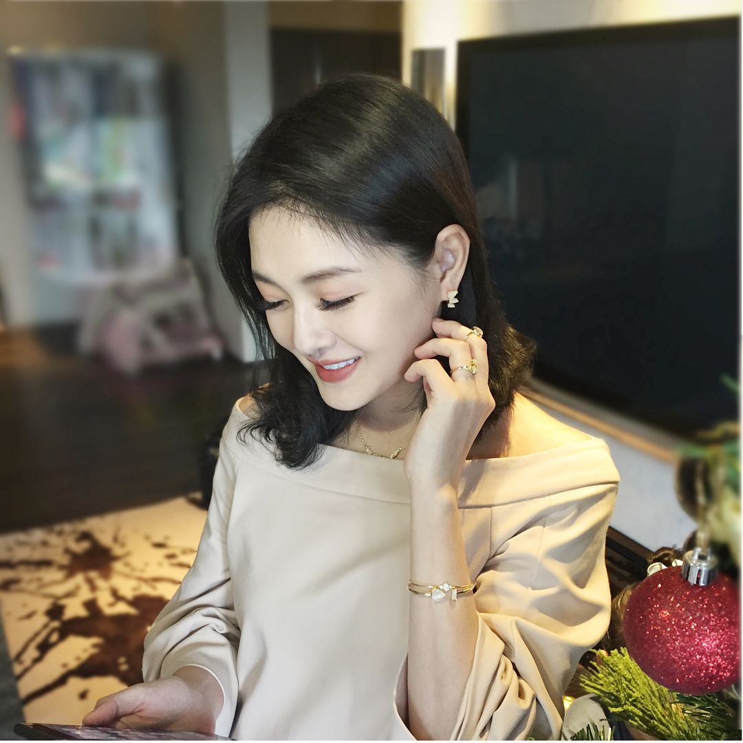 Barbie Hsu