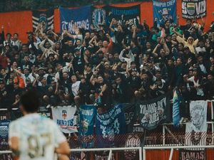 Pesan untuk Bobotoh Jelang Laga Persija Vs Persib Pesan untuk Bobotoh Jelang Laga Persija Vs Persib