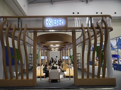 Bawa Produk Lokal Mendunia, BRI UMKM EXPO(RT) 2025 Dilirik Turis Mancanegara