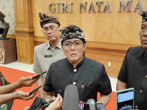 Badung Cairkan Dana Kreativitas Ogoh-ogoh Rp 14,5 Miliar kepada 582 Yowana Badung Cairkan Dana Kreativitas Ogoh-ogoh Rp 14,5 Miliar kepada 582 Yowana