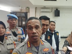 Ada Botol Miras, Patahan Pagar dan Batu di TKP Mahasiswa UKI Tewas