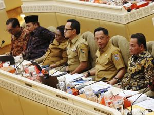 Mendagri Ungkap Prabowo Pilih 20 Februari untuk Pelantikan Kepala Daerah Mendagri Ungkap Prabowo Pilih 20 Februari untuk Pelantikan Kepala Daerah