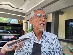 Larangan Siswa SD-SMP di Mataram Bawa HP juga Berlaku di Sekolah Swasta