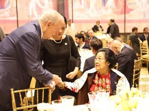 Megawati dan Puan Akrab dengan Al Gore di Jamuan Makan Malam di Vatikan