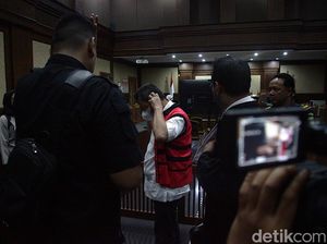 Sidang Eksepsi Hendry Lie dalam Kasus Tata Niaga Timah