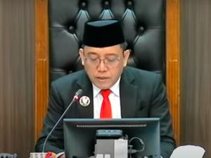 DKPP Sanksi Peringatan Keras KPU Madina gegara Loloskan Saipullah jadi Cabup DKPP Sanksi Peringatan Keras KPU Madina gegara Loloskan Saipullah jadi Cabup