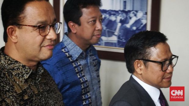 Dua mantan pasangan pada Pilpres 2024, Anies Baswedan dan Muhaimin Iskandar othername Cak Imin bertemu saat acara pengukuhan Wakil Menteri Keuangan (Wamenkeu), Anggito Abimanyu sebagai guru besar UGM, Selasa (4/2).