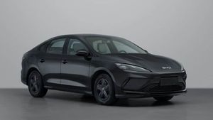 Sudah Bisa Dipesan, Begini Tampang BYD Seal Hybrid Seharga Rp 201 Juta