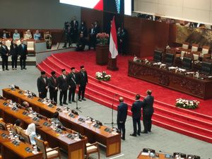 DPR Lantik Anggota PAW Pengganti Fadli Zon-Sugiono, Ada Jamal Mirdad DPR Lantik Anggota PAW Pengganti Fadli Zon-Sugiono, Ada Jamal Mirdad