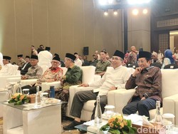 Video: Menteri Prabowo Hadiri Sarasehan Ulama NU, Ada Menag-Mendikdasmen