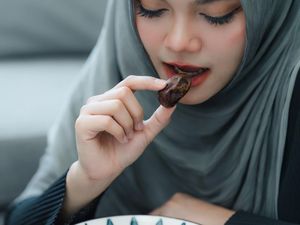 Jadwal Buka Puasa Sulawesi Selatan Hari Ini Minggu 30 Maret 2025 Jadwal Buka Puasa Sulawesi Selatan Hari Ini Minggu 30 Maret 2025