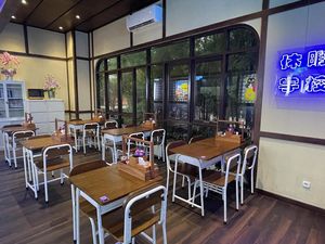 Foto: Ini Kedai Ramen atau Ruang Sekolah di Jepang?