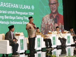 Gurau Abdul Muti: Insyaallah Qurannya NU dan Muhammadiyah Sama Gurau Abdul Muti: Insyaallah Qurannya NU dan Muhammadiyah Sama