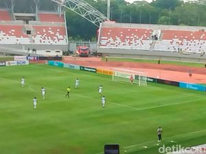 Sriwijaya FC Tumbangkan Persikota dengan Skor 1-0 Sriwijaya FC Tumbangkan Persikota dengan Skor 1-0