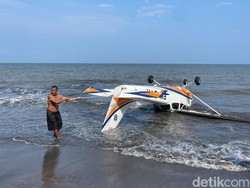 Pesawat Latih Jatuh di Laut Muncar Banyuwangi