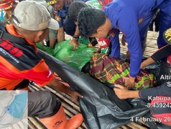 Banjir Bandang Terjang Sumbawa, Lansia Tewas Terseret Arus