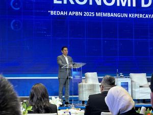 Adies Kadir Bahas Dampak Kebijakan Kontroversial Trump ke Kondisi Global