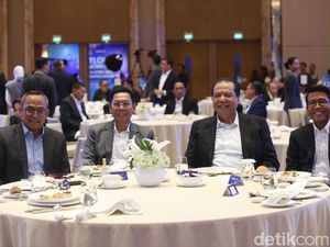 CT Hadiri Outlook Ekonomi DPR