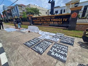 Demo Tuntut Kasus Eks Dandim Makassar Diduga Zina Bareng Istri Dokter Diproses
