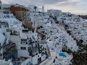 Panik di Santorini, Mungkinkah Terjadi Gempa Bumi Besar?