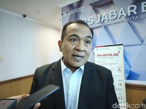 Pertumbuhan Ekonomi Jabar Melambat 0,5 Persen Pertumbuhan Ekonomi Jabar Melambat 0,5 Persen