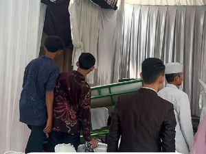 Viral Janur Berubah Jadi Bendera Kuning, Ibu Pengantin Meninggal Usai Akad