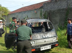 Mobil Pikap Angkut Tabung LPG Hangus Terbakar di Jembrana
