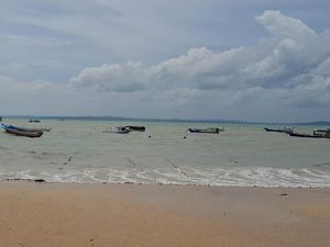 Ratusan Petani Gagal Panen Rumput Laut Imbas Gelombang Tinggi di Kupang Ratusan Petani Gagal Panen Rumput Laut Imbas Gelombang Tinggi di Kupang