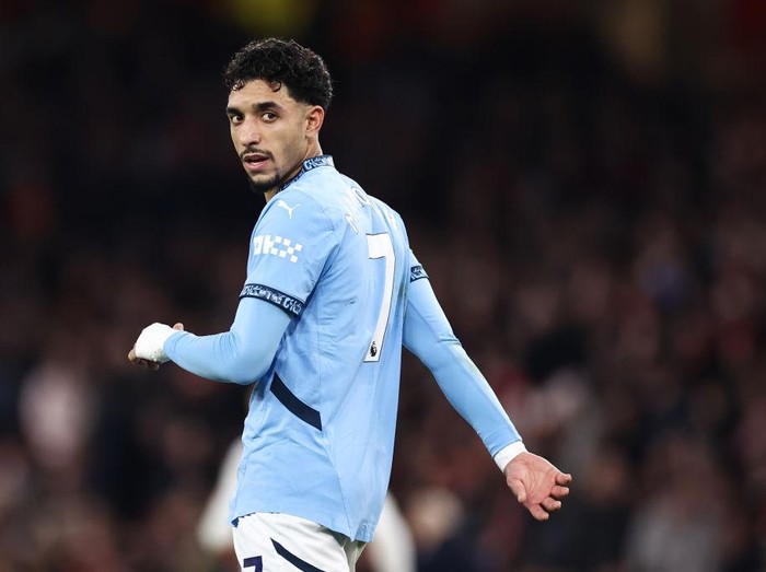 LONDON, ENGLAND - FEBRUARY 2: Omar Marmoush of Manchester City during the Premier League match between Arsenal FC and Manchester City FC at Emirates Stadium on February 2, 2025 in London, England. (Photo by Jacques Feeney/Offside/Offside via Getty Images)