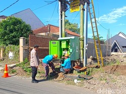 Mati Lampu Berjam-jam di 2 Kampung gegara Kabel PLN Digasak Maling