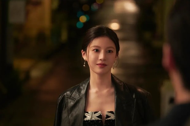 Potret Go Youn Jung dalam drama 'Can This Love Be Translated?'