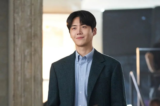 Potret Kim Seon Ho dalam drama 'Can This Love Be Translated?'