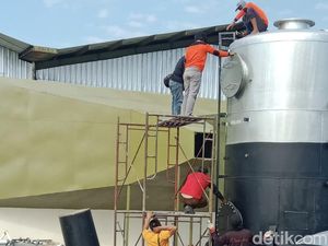 Reaktor Pengendali Bau Dipasang di TPST Sendangsari Buntut Protes Warga Reaktor Pengendali Bau Dipasang di TPST Sendangsari Buntut Protes Warga