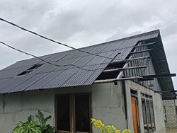 29 Rumah Rusak Diterjang Angin Puting Beliung di Tanimbar, 2 Orang Luka