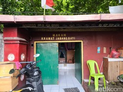 Kisah Makam Jabang Bayi, Situs yang Keramat di Cirebon