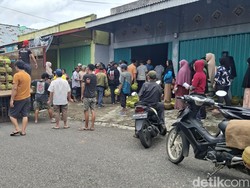LPG 3 Kg di Pengecer Mahal, Warga Lubuklinggau Rela Antre 3 Jam di Pangkalan