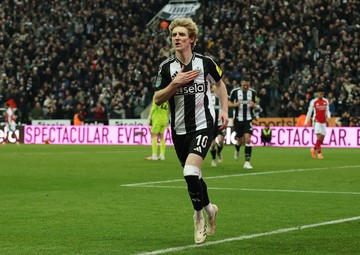 Sorry Liverpool dan Arsenal, Anthony Gordon Pilih Bayern Munich