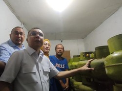 Dasco Tinjau Pangkalan LPG di Jakbar, Penjual Ungkap Kini Tak Ada Antrean