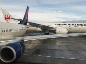 Video: Pesawat Japan Airlines Alami Gangguan, Mendadak Anjlok 26.000 Kaki Video: Pesawat Japan Airlines Alami Gangguan, Mendadak Anjlok 26.000 Kaki