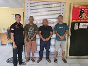 3 Pengeroyok Anggota TNI di Pancur Batu Serahkan Diri 3 Pengeroyok Anggota TNI di Pancur Batu Serahkan Diri