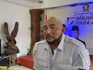 De Gadjah Pastikan PAS Berjuang untuk Gerindra, tapi Bukan Kader De Gadjah Pastikan PAS Berjuang untuk Gerindra, tapi Bukan Kader
