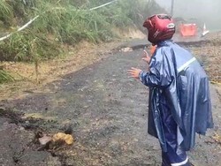 Diguyur Hujan, Akses Jalan Utama ke Petungkriyono Pekalongan Ambles