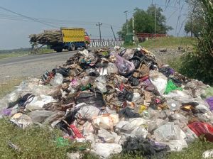 Cerita Warga Lahannya di JJLS Kulon Progo Jadi Tempat Sampah Liar Cerita Warga Lahannya di JJLS Kulon Progo Jadi Tempat Sampah Liar