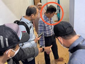 Eks Direktur PT SAM Sulbar Tersangka Korupsi DPM Ditangkap Usai Setahun Buron Eks Direktur PT SAM Sulbar Tersangka Korupsi DPM Ditangkap Usai Setahun Buron