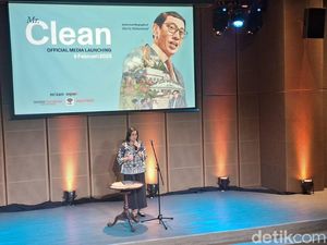 Sri Mulyani Ungkap Awal Mula Pertemuan dengan Mr Clean Marie Muhammad Sri Mulyani Ungkap Awal Mula Pertemuan dengan Mr Clean Marie Muhammad