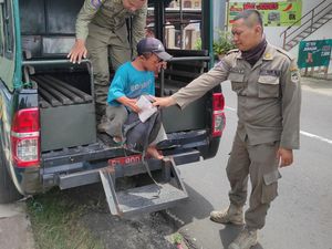 Saat Pengemis Viral Bikin Resah di Tegal Berulah di Banyumas Saat Pengemis Viral Bikin Resah di Tegal Berulah di Banyumas