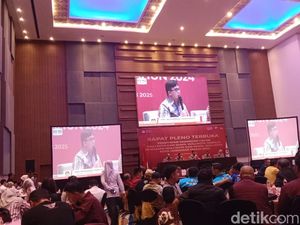 Appi-Aliyah Ditetapkan Jadi Wali Kota dan Wakil Wali Kota Makassar Terpilih Appi-Aliyah Ditetapkan Jadi Wali Kota dan Wakil Wali Kota Makassar Terpilih